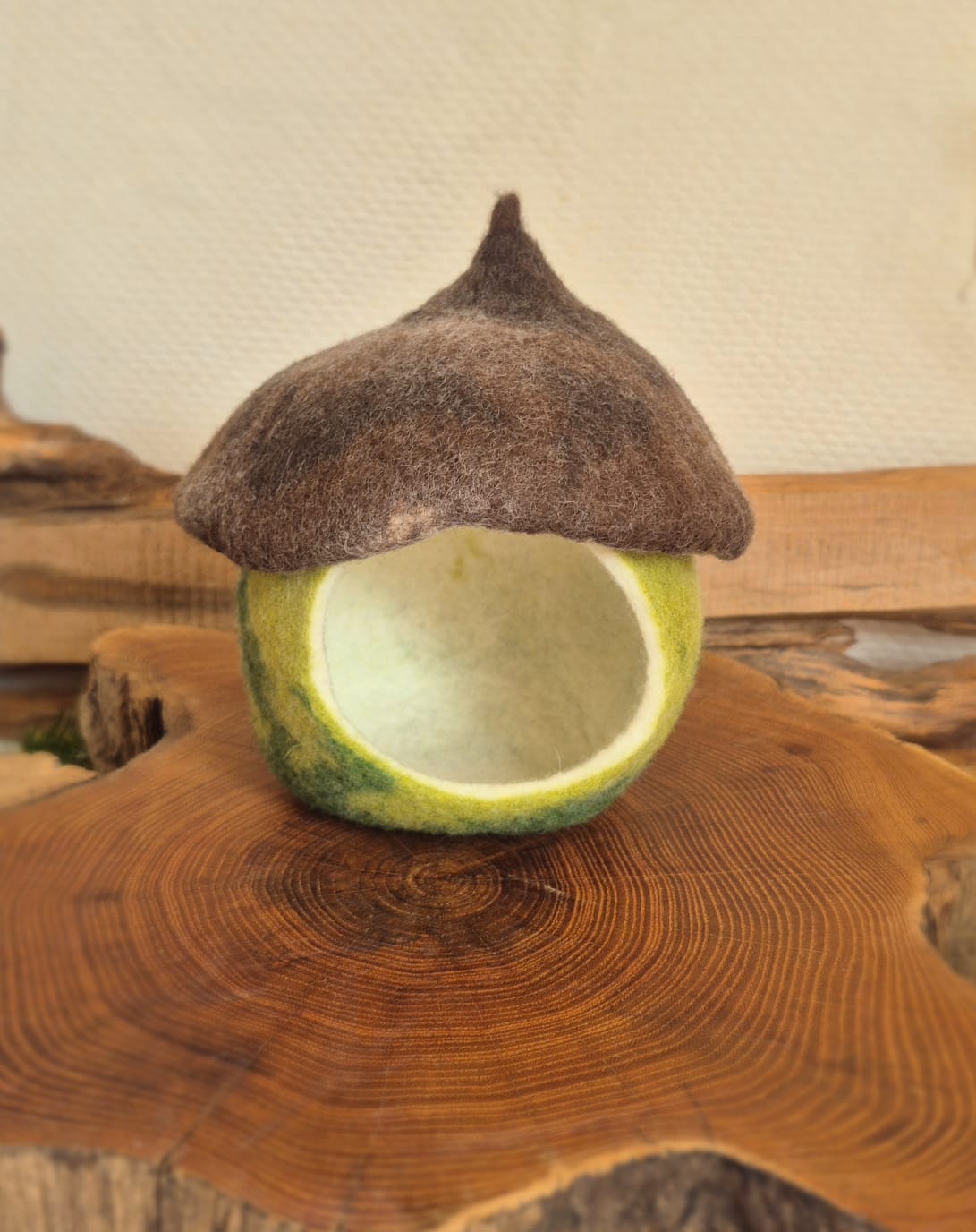 Eikelhuisje voor op de Jaartafel